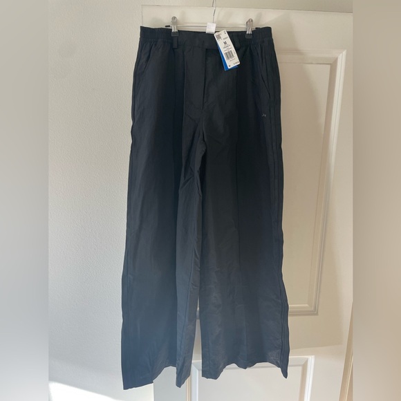 NWT Adidas Women's “Freebird” Pants Size Medium - Picture 2 of 10